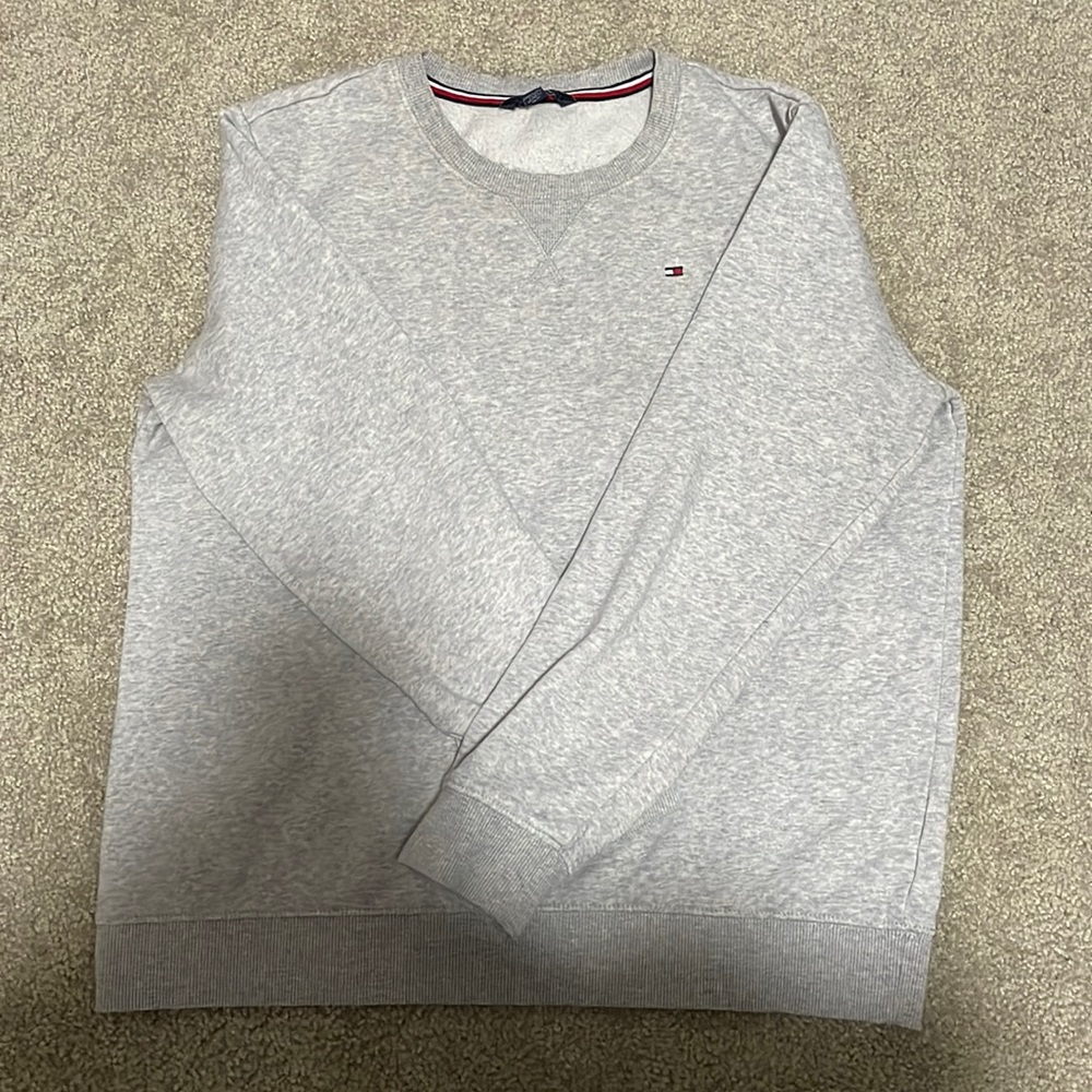 tommy hilfiger crew neck